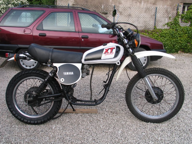 YAM XT ET XS 002.jpg
