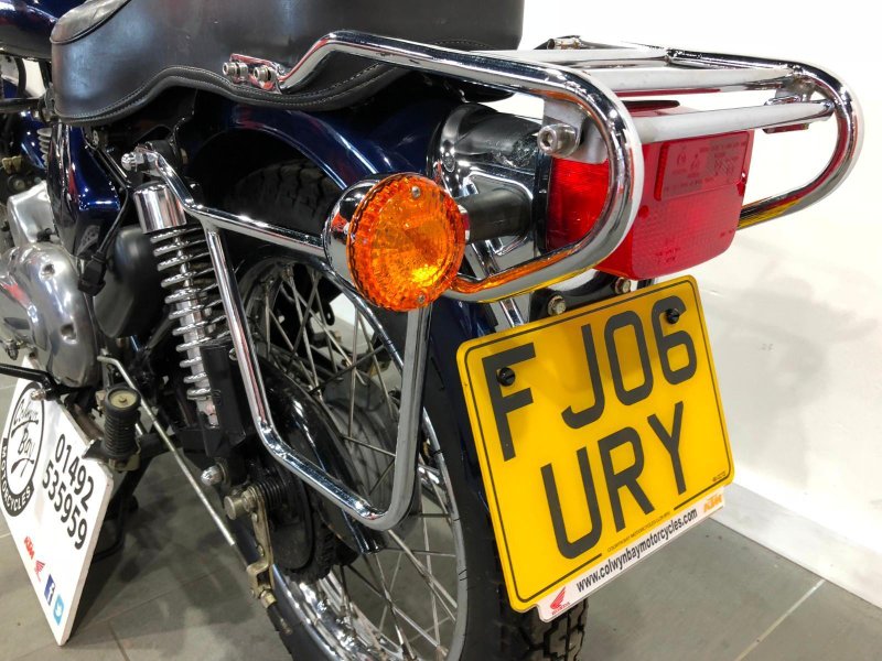 Royal Enfield_porte_bagage-1.jpg