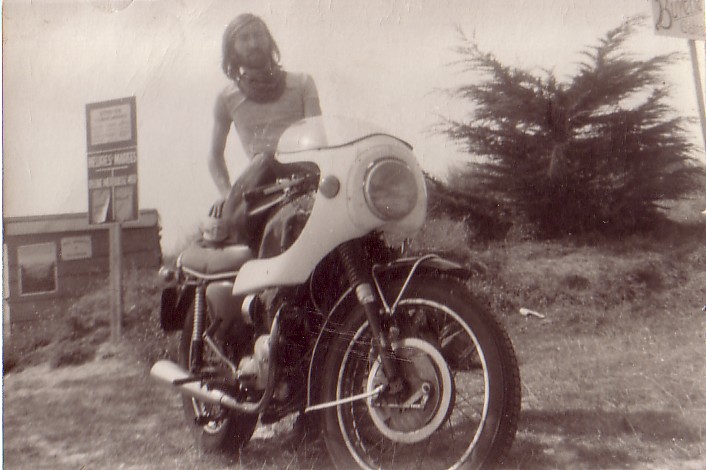 1973 triumph daytona.jpg