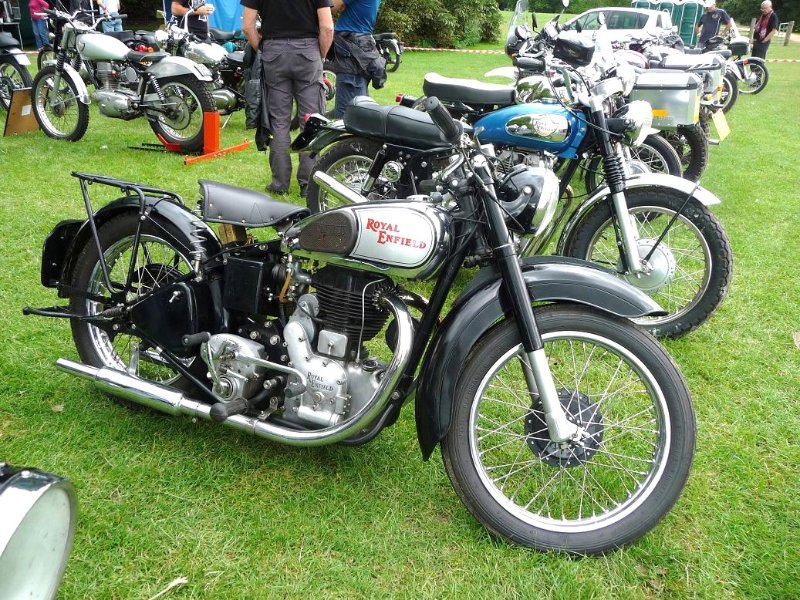 GB 2019 RE 500 J2.JPG