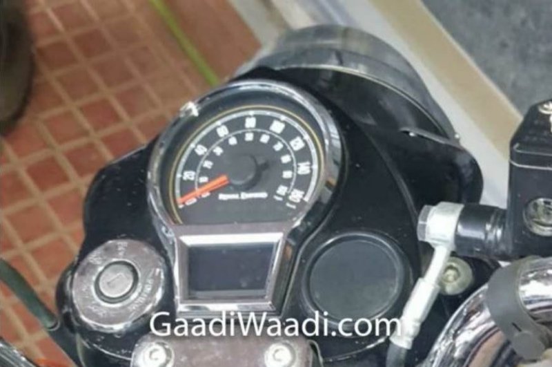 2020-Royal-Enfield-Classic-Image-1-motorcyclediaries (1).jpg