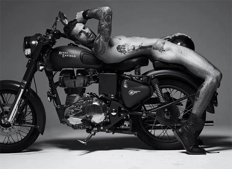 royal-enfield-boy-3.jpg