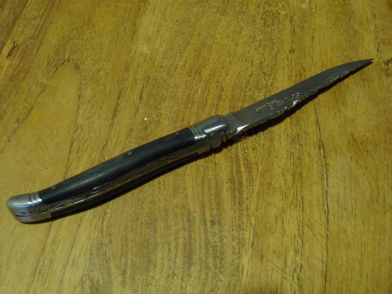 Laguiole AM ouvert.JPG