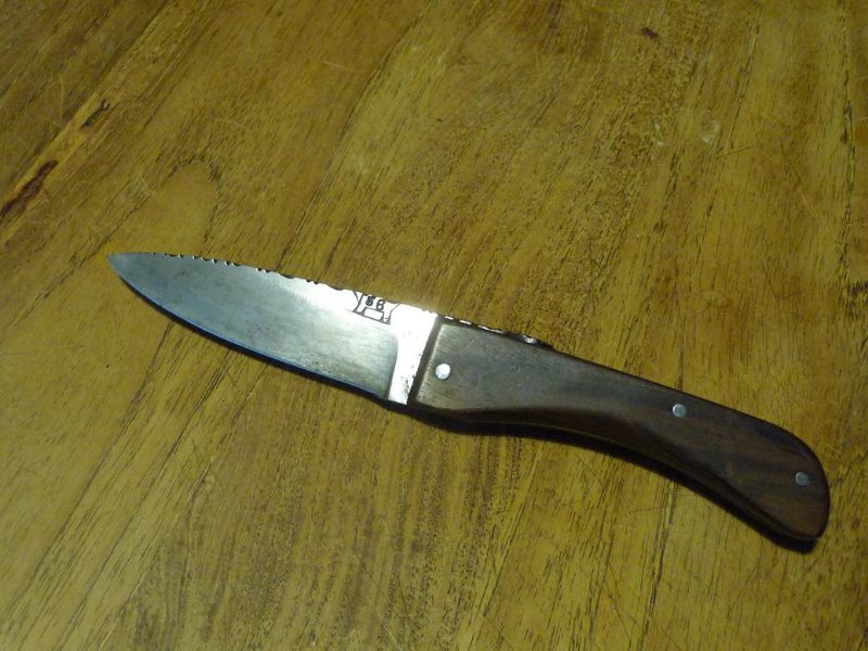 pliant artisanal 56 ouvert.JPG