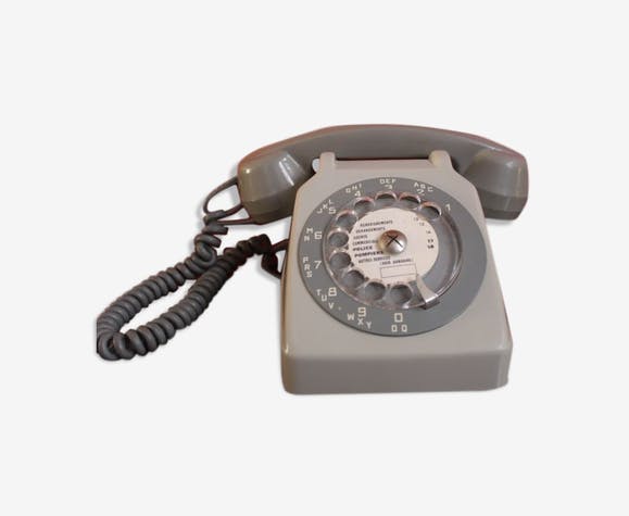 telephone.jpg