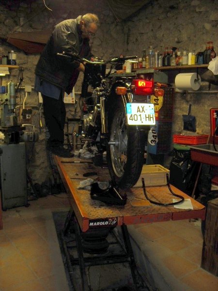 debout sur marolo.jpg