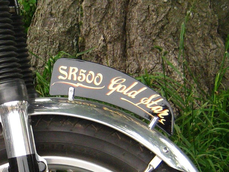 Plaque gdb av.jpg