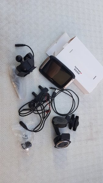 tomtom2.jpg