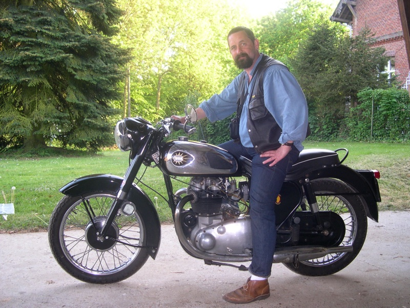 MB et A7 Britalia 2011.JPG