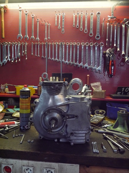 bas-moteur réassemblé.JPG