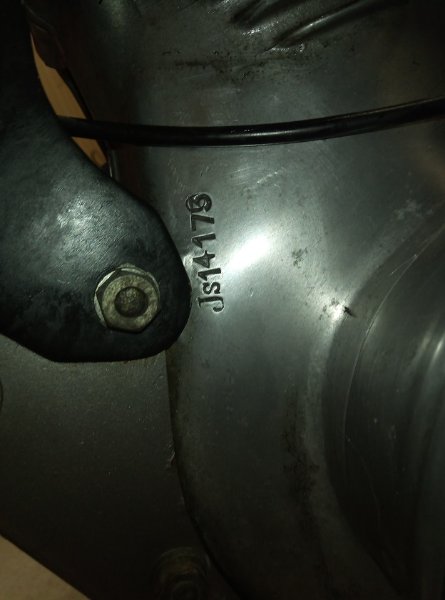 Enfield 500 numéro moteur.jpg