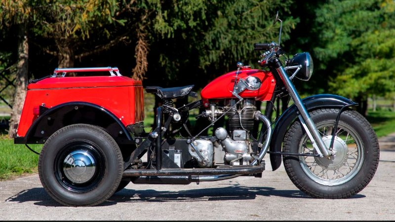 triporteur indian enfield.JPG