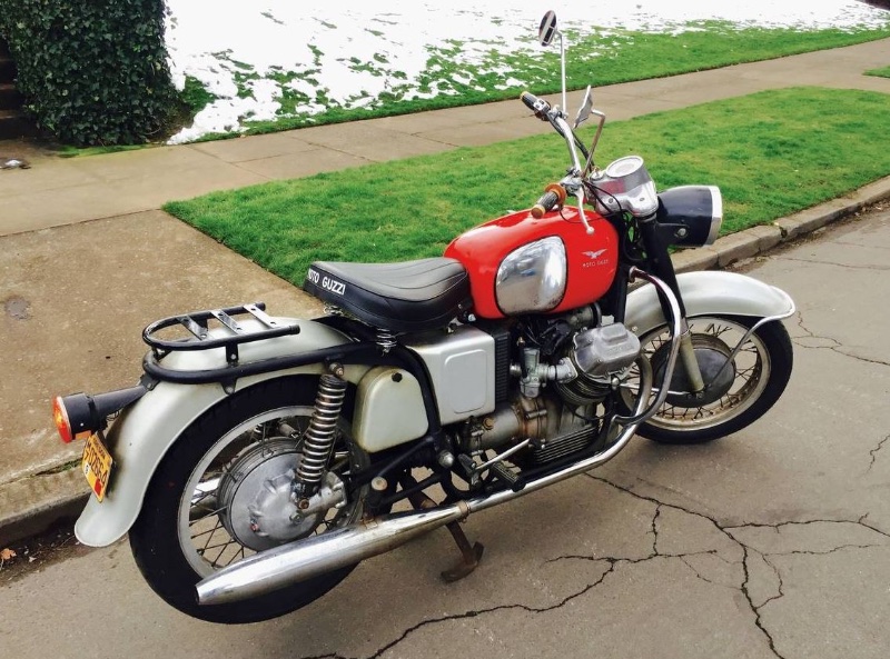Moto-Guzzi-V7-Rear-Right.jpg