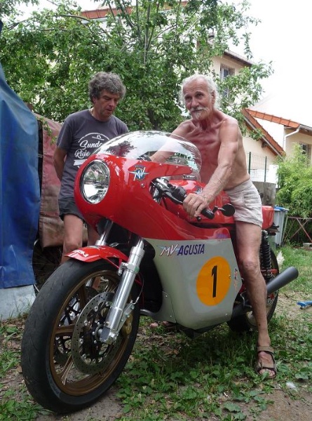 D'Artagna et MV Brutale-Magni.JPG