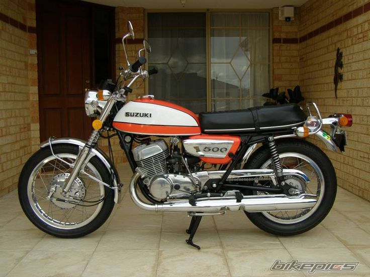 6ac2635ebe242dcf1d51bf76b6742161--suzuki-bikes-suzuki-motorcycle.jpg