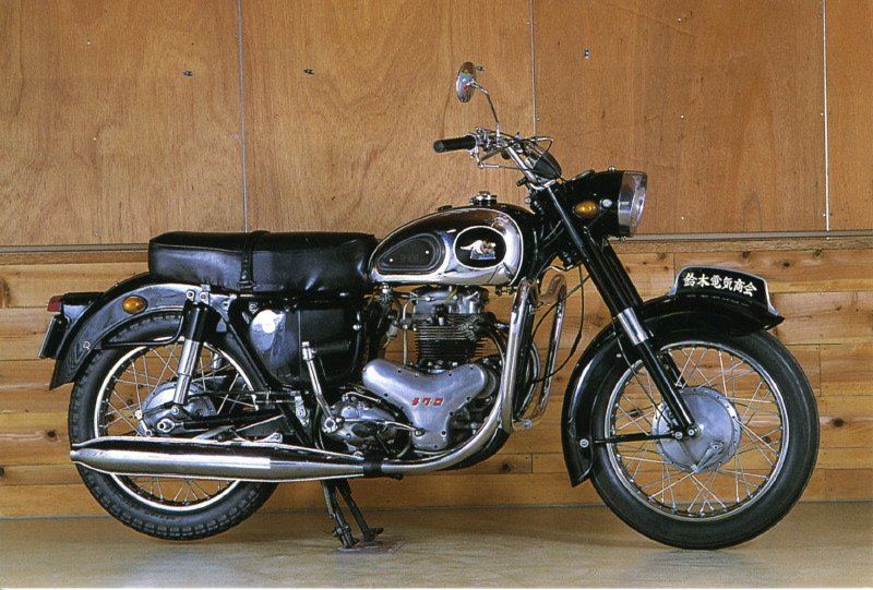 2-Meguro-500-K1-1962-03.jpg