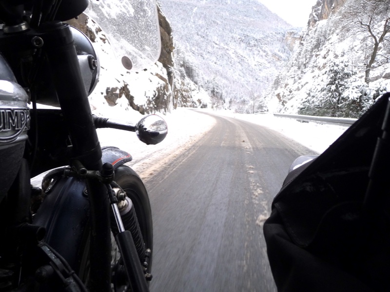 Sortie gorges du Guil vue du side.JPG