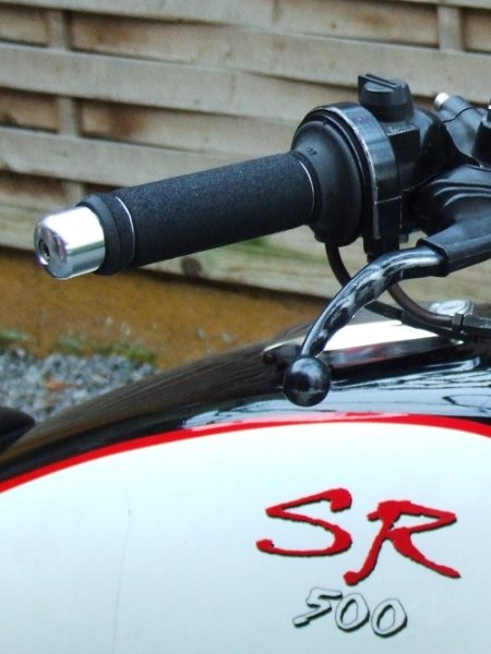 Poignée SR 500 Forum.jpg