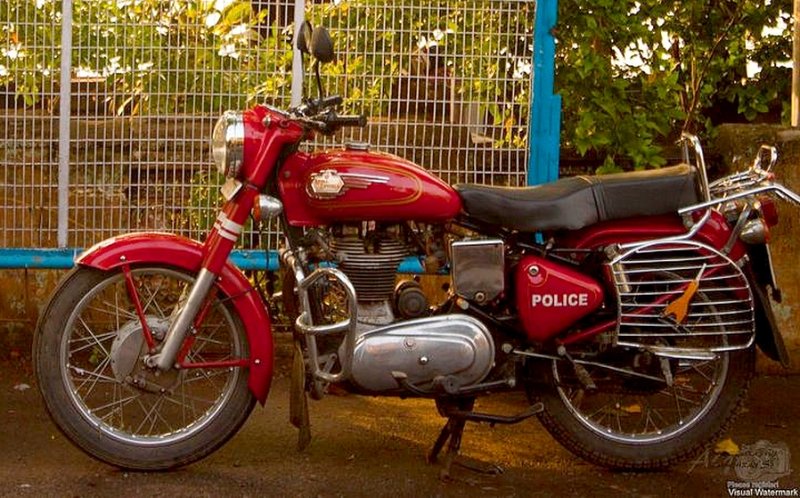 08-IndianPoliceKolkata.jpg
