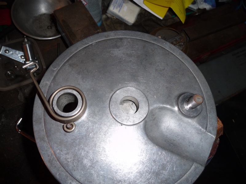 goujon et ressort.JPG