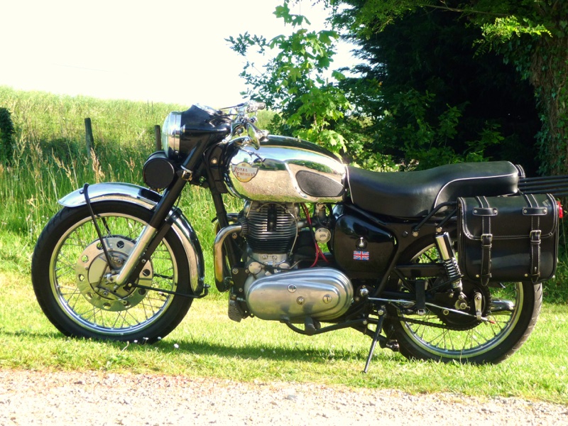 RE Constelation 1963 gauche.JPG