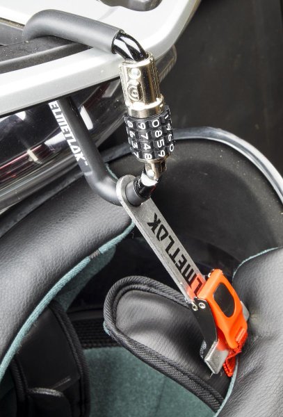 antivol-casque-chaft-helmetlok-2.jpg