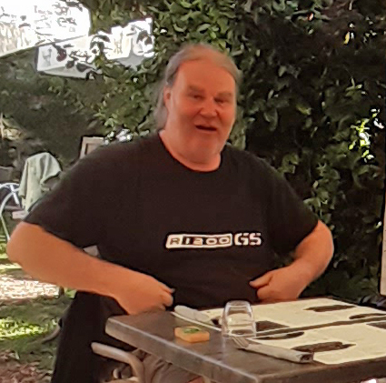 tshirtpourrave.jpg