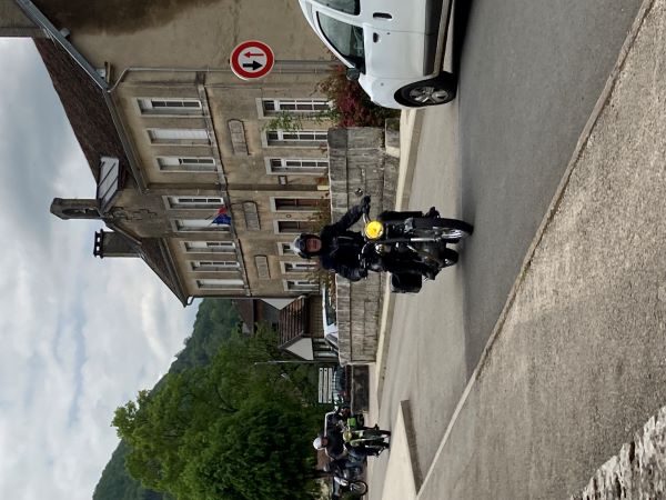 moto1.jpg