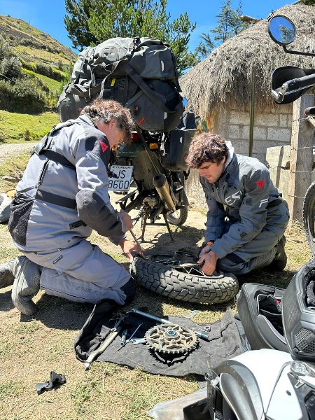 lolo crevaison 363784960_868464494640058_6034413003821101506_n.jpg