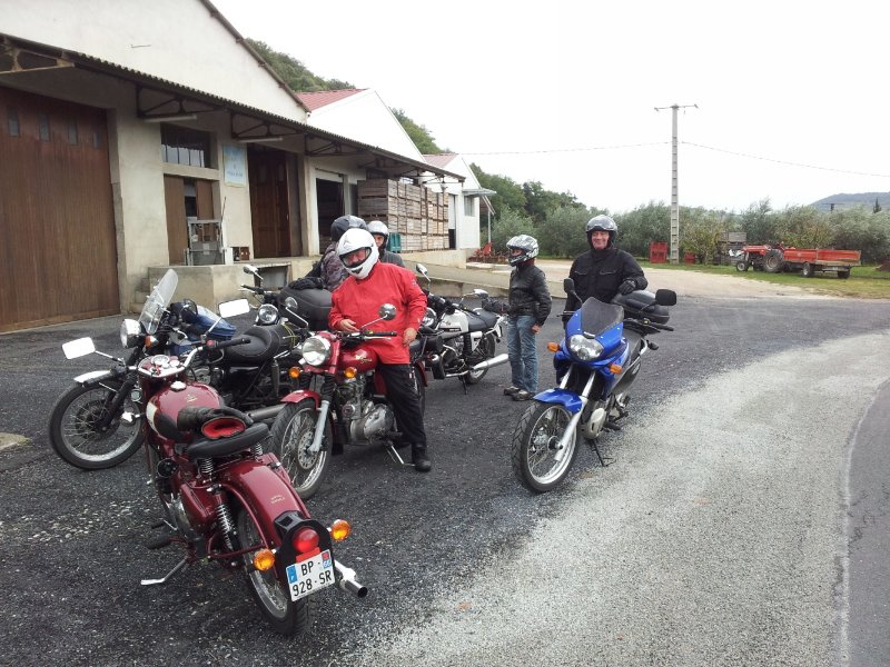 2011-10-29 12.18.02.jpg