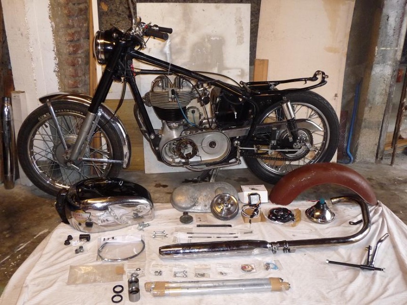 B-H démontage et pièces neuves.JPG