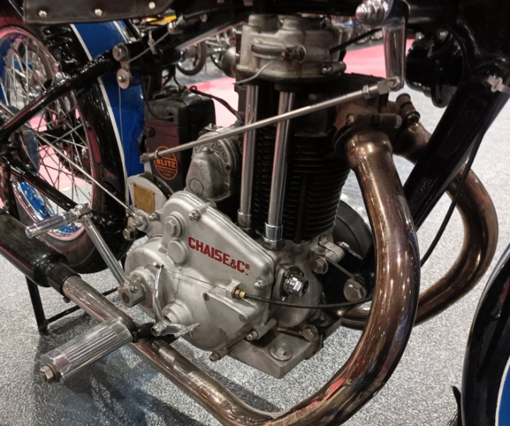 E12.jpg