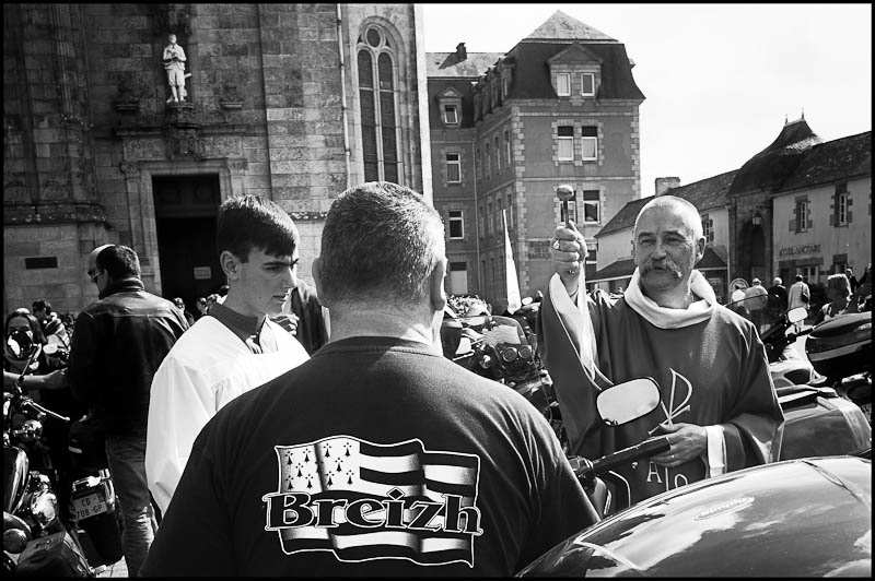 L1004153-Modifierpardon motards005040000116 septembre 2012.jpg