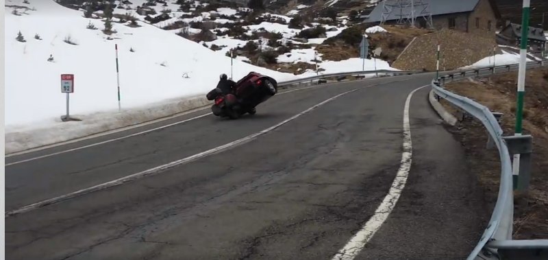 Honda 1100 pan european side comte eric bleuse  (6).JPG