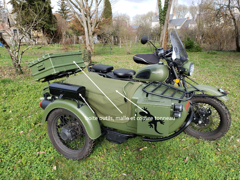 Malle-boite à outils et couvre tonneau.png