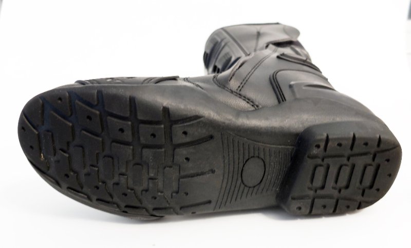bottes_5r.jpg