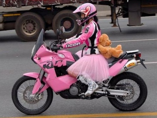 humour-moto-ktm-rose-girl_imagesia-com_4ah6.jpg
