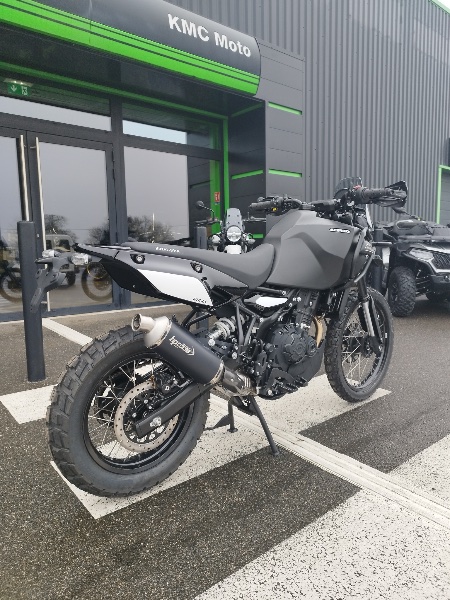 Himalayan 450 BLACK RALLY-2.jpg