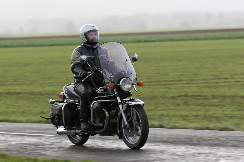 M1268ACHguzzi850T3calif02.jpg