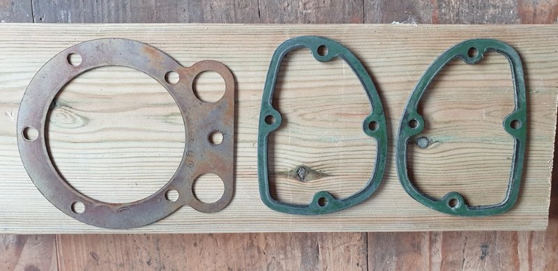 Joint culasse et cache-culbus.jpg