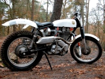 Ariel 500.JPG