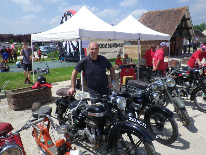 19 mai 2018 Pontigny (12).JPG