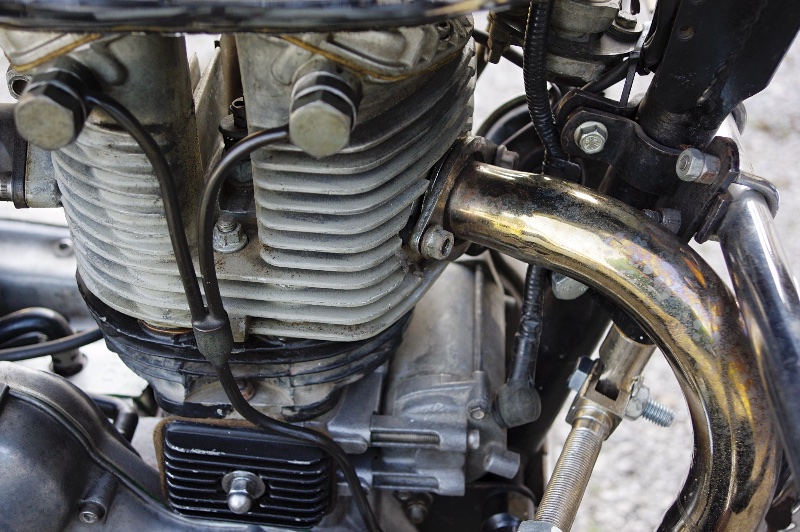 20251112 05 Side Royal Enfield.JPG