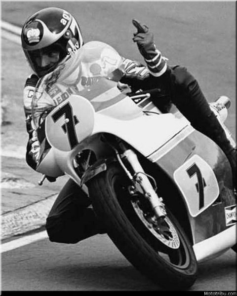 barry-sheene-doigt-honneur.jpg
