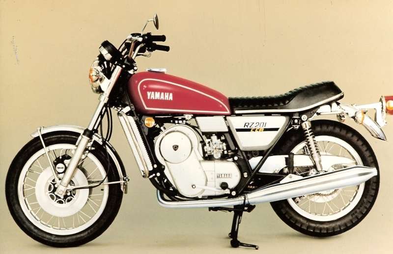 Yamaha RZ.jpg