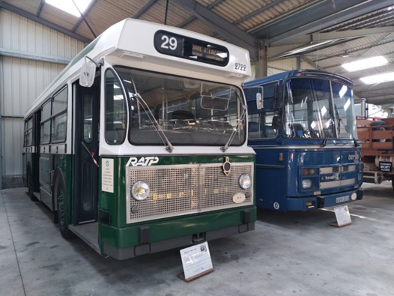 CB 90.jpg