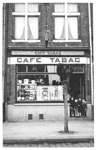 Café Tabac vers 1958.jpg