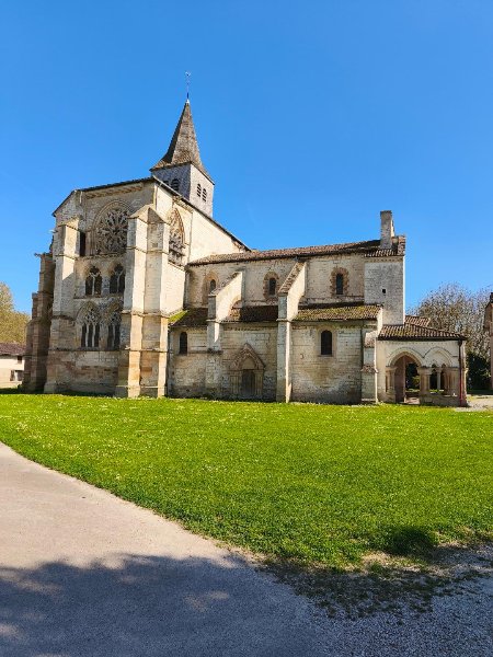 basilqie saint amand.jpg
