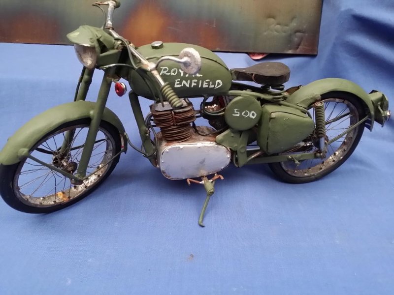 Royal Enfield 500 Répliqua (2)(1).JPG